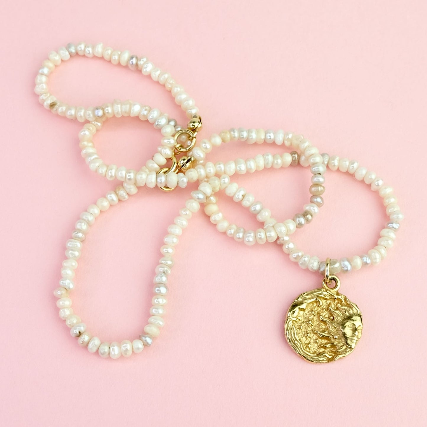 Pearl Necklace with Gold Pendant